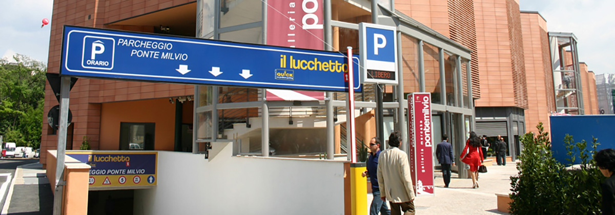 Parking area in Ponte Milvio - Roma